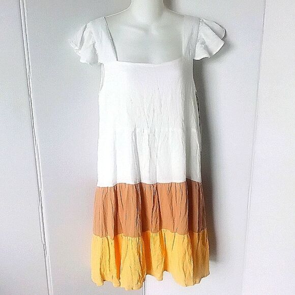 MARGAUX RIVIERA Dresses & Skirts - Womens MARGAUX RIVIERA Layered Color Blocked Ruffles Midi Dress Size PS